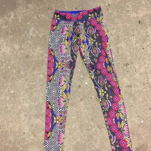 Onesie girls legging.